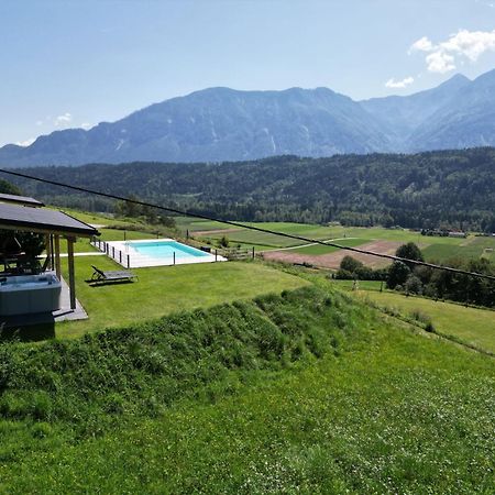 Ferienhaus Kaiser Villa Gallizien Eksteriør billede