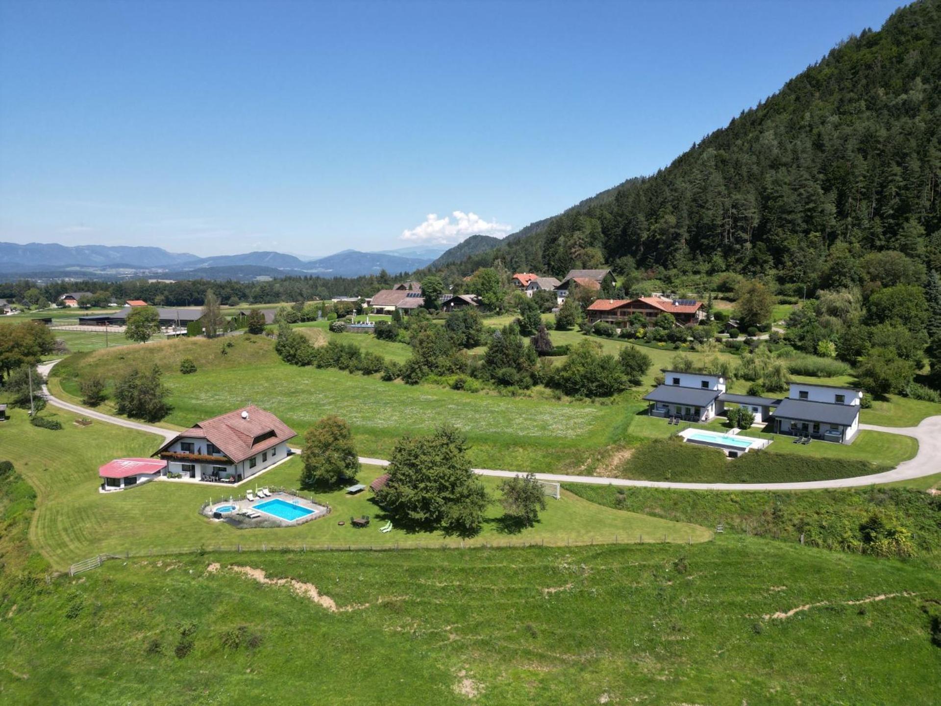 Ferienhaus Kaiser Villa Gallizien Eksteriør billede